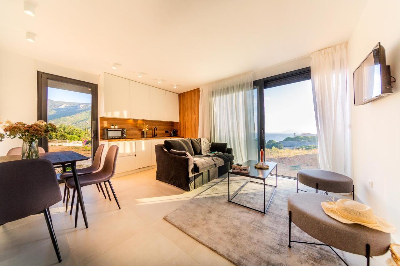 Villa Luce คอมีชา ภายนอก รูปภาพ