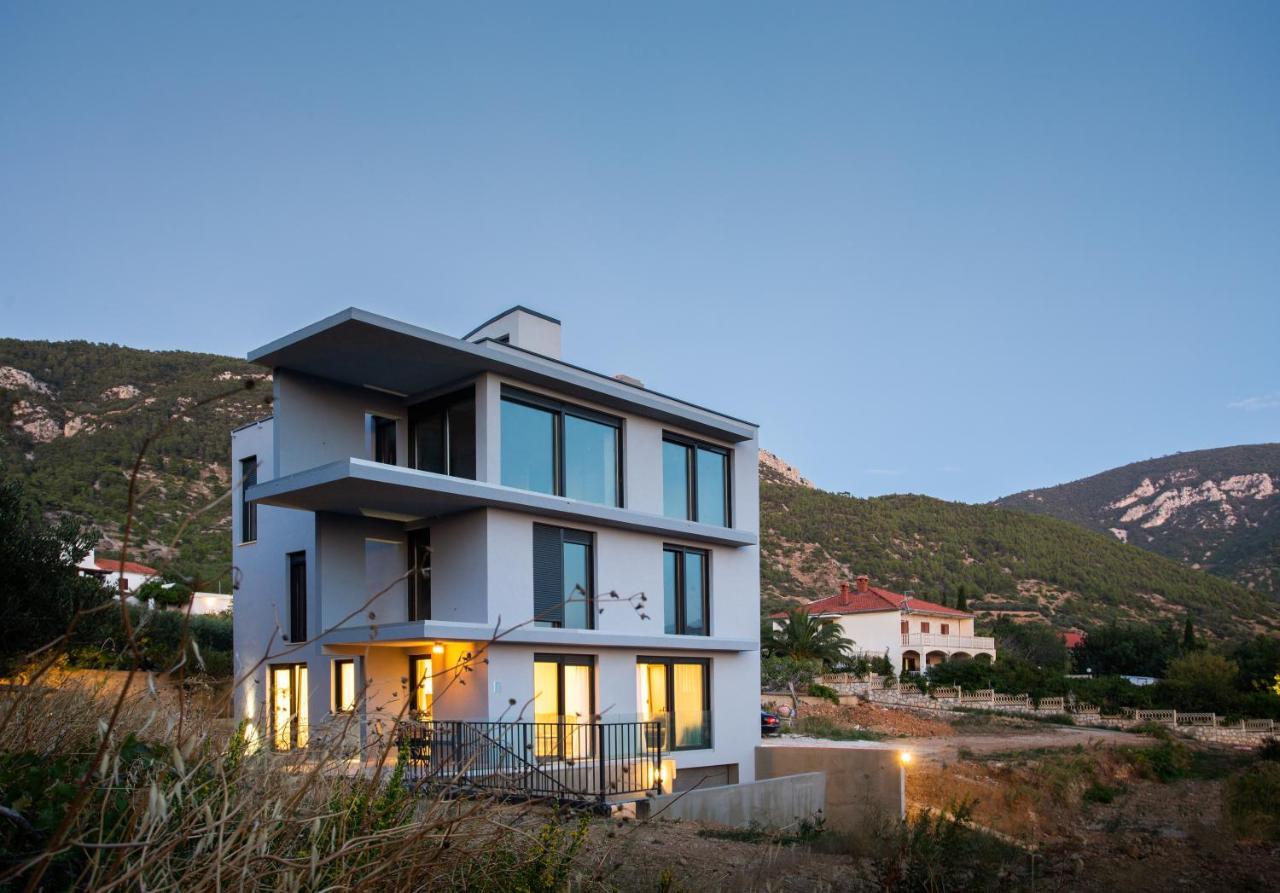 Villa Luce คอมีชา ภายนอก รูปภาพ